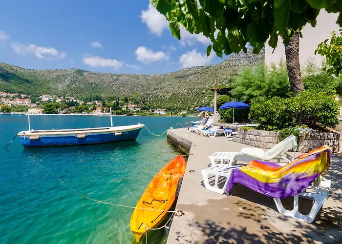 Seagull - Waterfont With Sunbeds! Unique Zaton (Dubrovnik-Neretva)