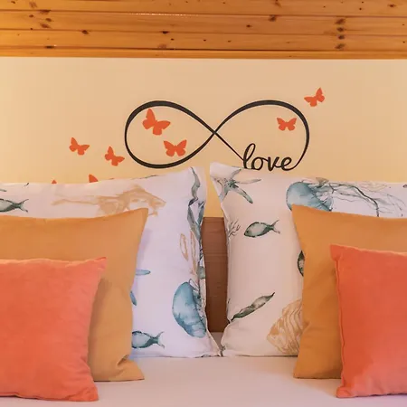 Seagull - Waterfont With Sunbeds! Unique Διαμέρισμα *