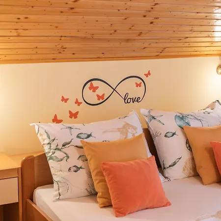 Seagull - Waterfont With Sunbeds! Unique * Zaton (Dubrovnik-Neretva)