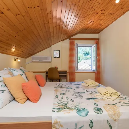 Seagull - Waterfont With Sunbeds! Unique Διαμέρισμα Zaton (Dubrovnik-Neretva)