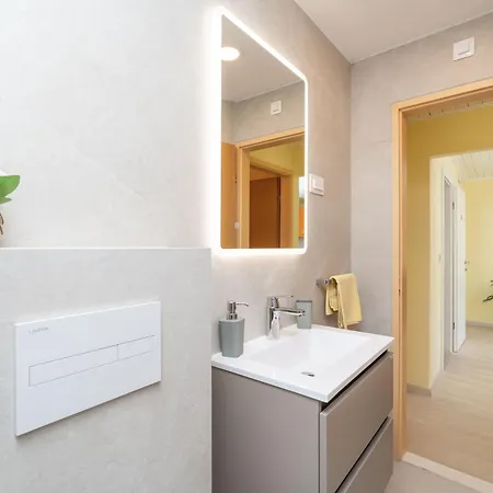 Διαμέρισμα Seagull - Waterfont With Sunbeds! Unique *