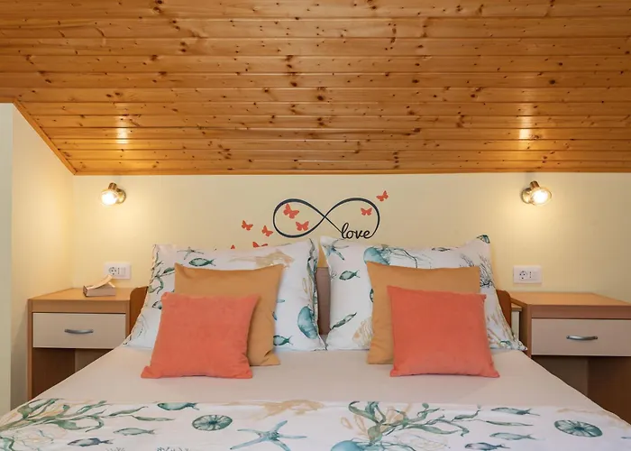 Seagull - Waterfont With Sunbeds! Unique Apartamento Zaton (Dubrovnik-Neretva)