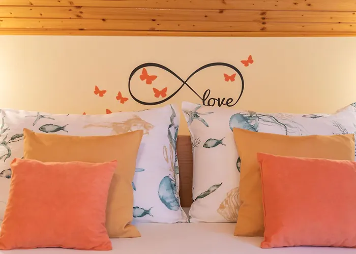 Seagull - Waterfont With Sunbeds! Unique Apartamento *