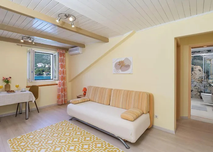 Seagull - Waterfont With Sunbeds! Unique Apartamento *