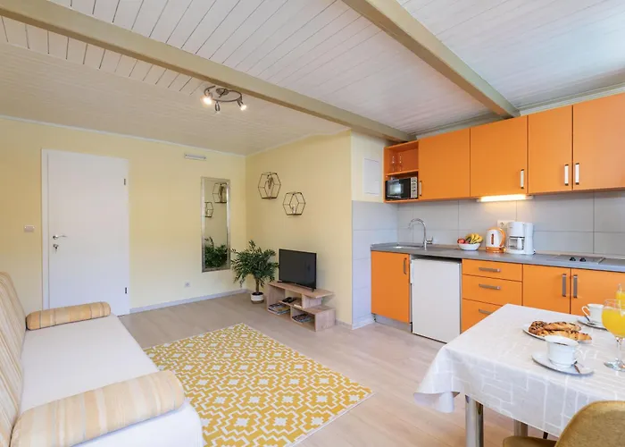 Seagull - Waterfont With Sunbeds! Unique Apartamento *