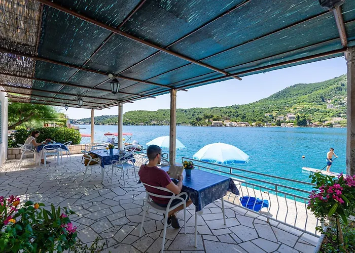 Apartamento Seagull - Waterfont With Sunbeds! Unique