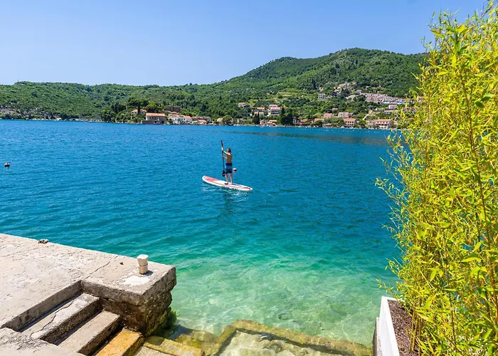 Seagull - Waterfont With Sunbeds! Unique *