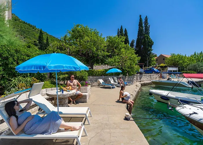 Seagull - Waterfont With Sunbeds! Unique Apartamento Zaton (Dubrovnik-Neretva)